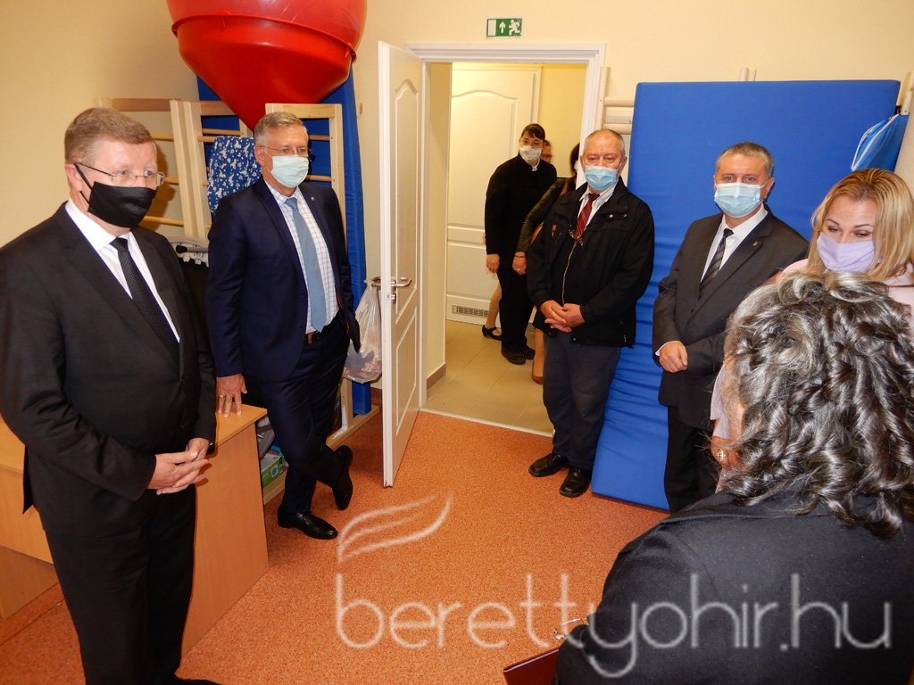 Átadták a Csoda-tár óvodát 39